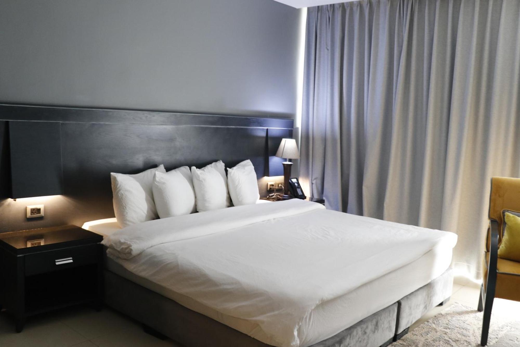 O Beach Hotel & Resort Sweimeh Экстерьер фото